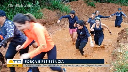 Mais de 160 pessoas participaram de desafio de corrida com obstáculos em Palmas