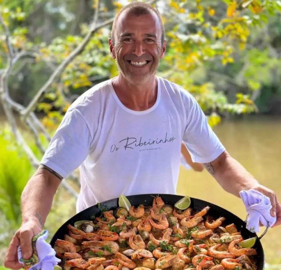 David Pegrina Capó no próprio restaurante em Porto Seguro, na Bahia — Foto: Reprodução/Redes Sociais