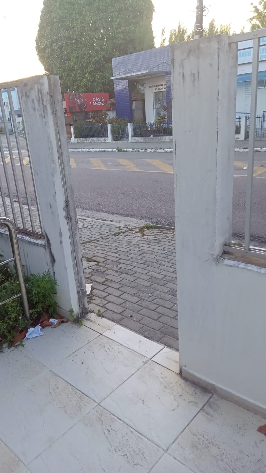 Portão é furtado em abrigo para mães no Instituto Cândida Vargas, em João Pessoa