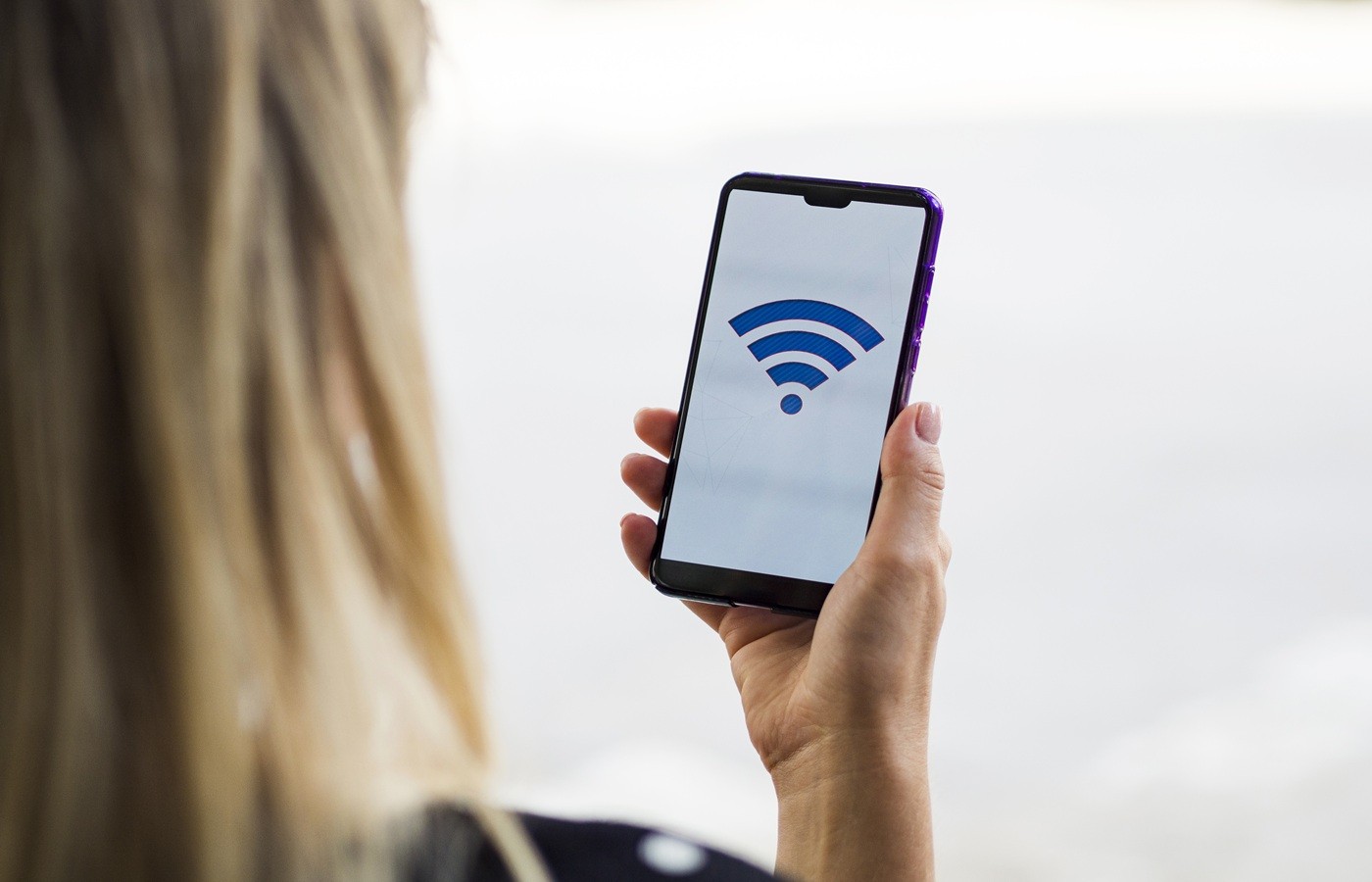 3 riscos que a sua empresa corre ao oferecer Wi-Fi grátis aos clientes