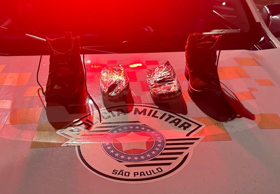 Mulher foi presa na SP-270, em Presidente Prudente (SP) — Foto: Polícia Rodoviária