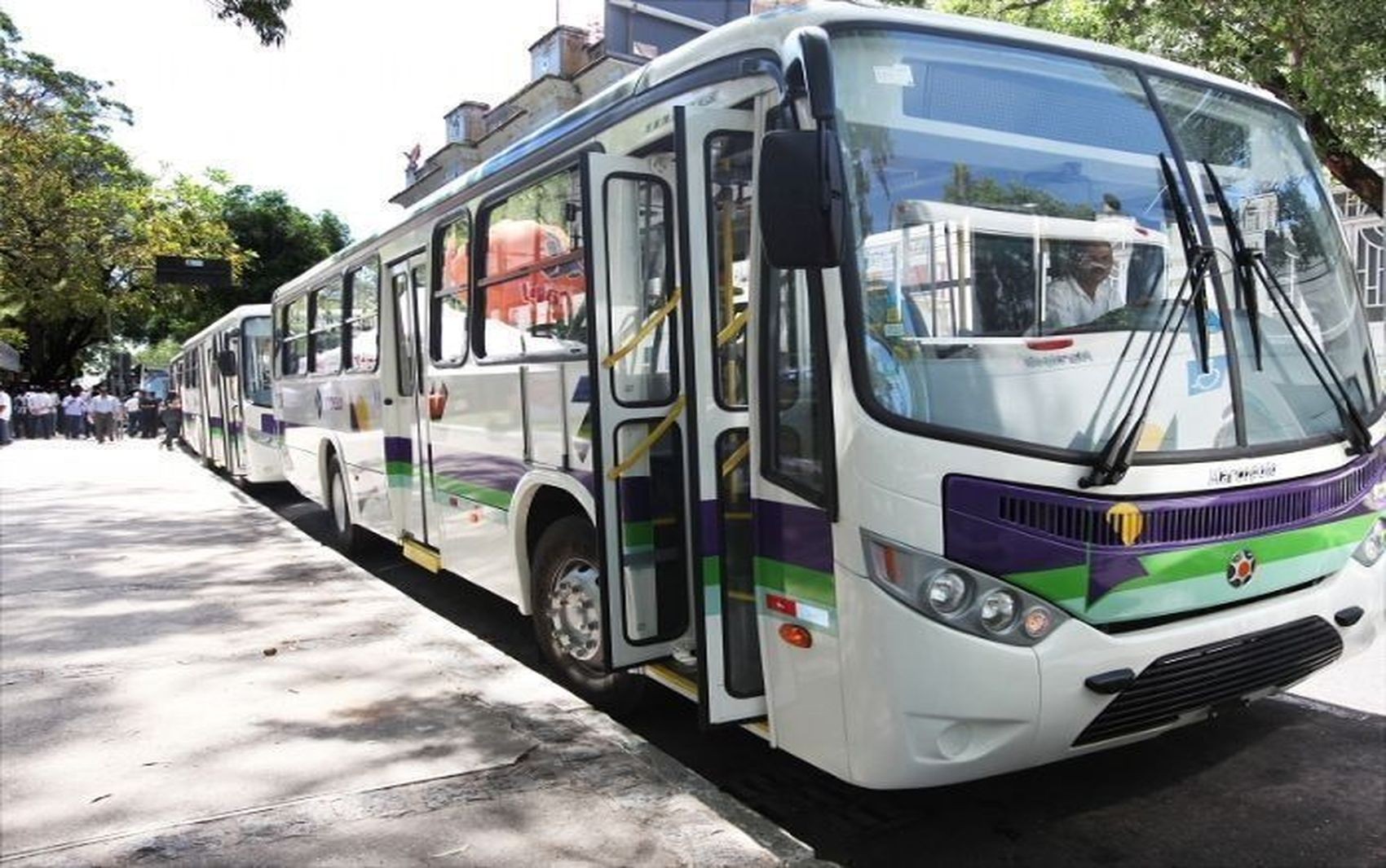 Programa abre 168 vagas para curso gratuito com auxílio financeiro para motoristas da categoria D em Sergipe