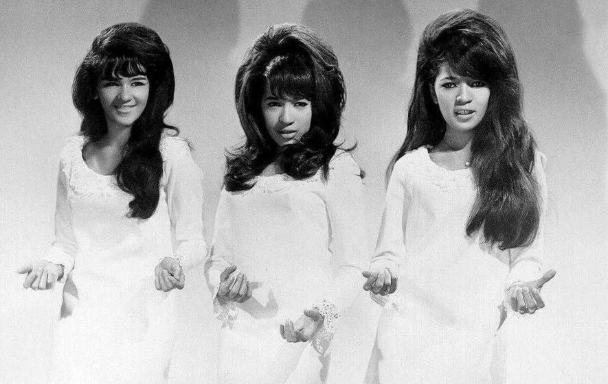 Nedra Talley Ross, última membro original do grupo Ronettes, morre aos 80 anos