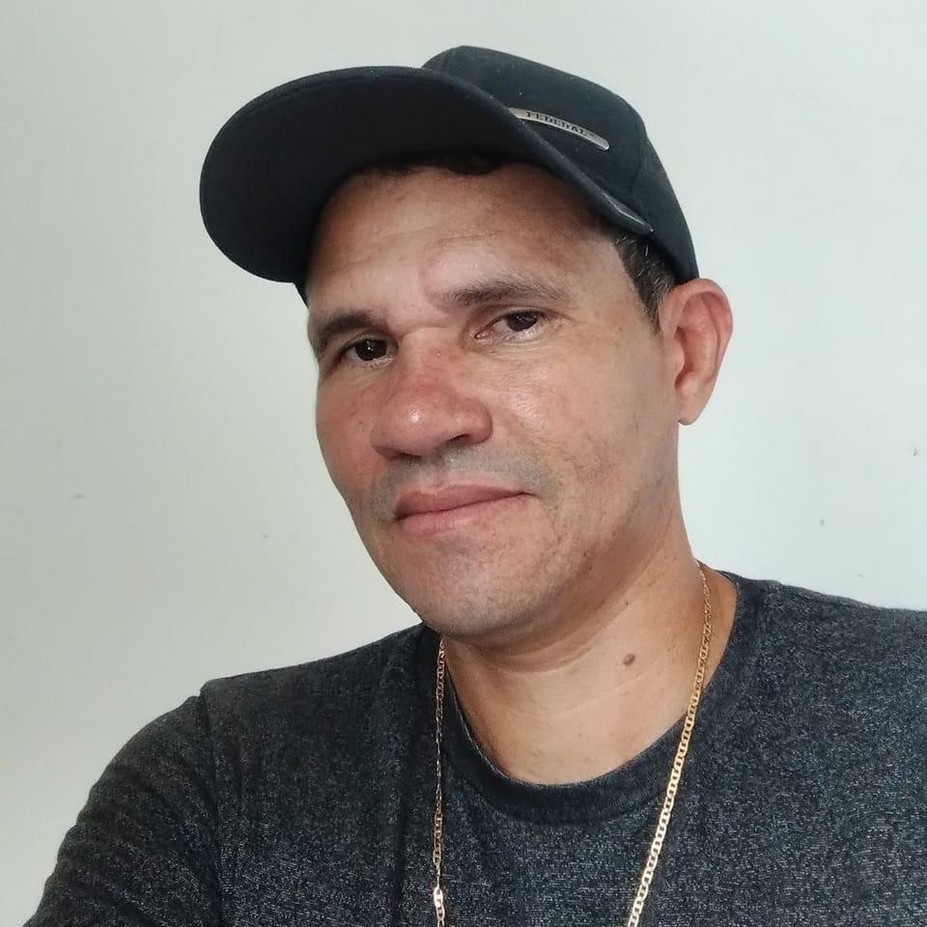 Corpo encontrado amordaçado e com ferimentos no tórax era de professor que estava desaparecido