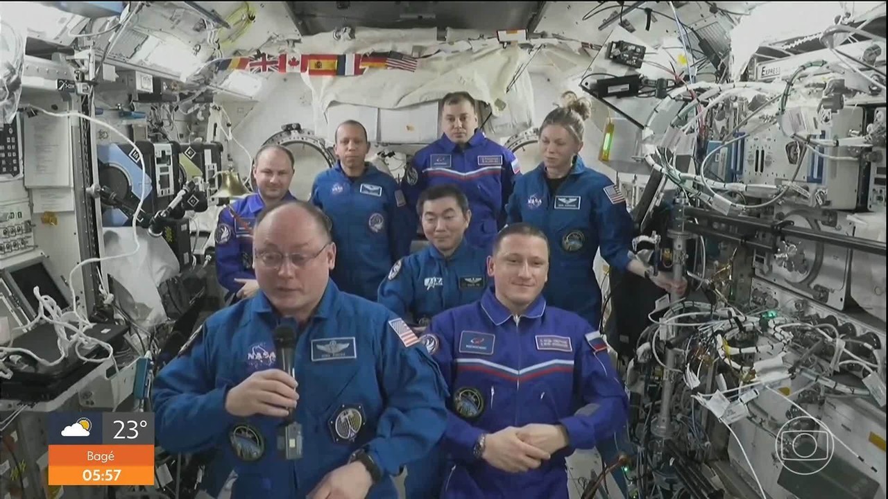 Astronautas da Nasa chegam à Terra nesta quinta-feira