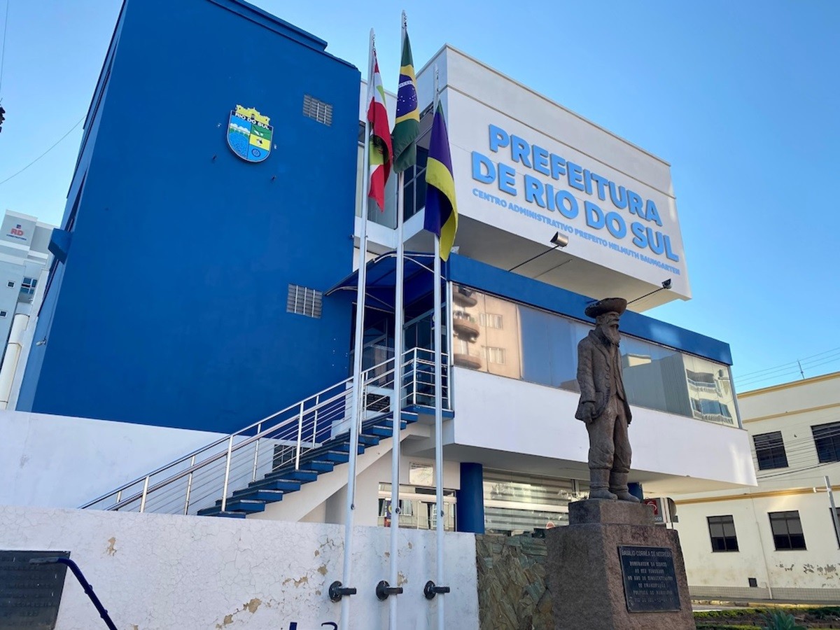 Concurso público de Rio do Sul (SC) oferta dezenas de vagas e salários de até R$ 21 mil; veja áreas