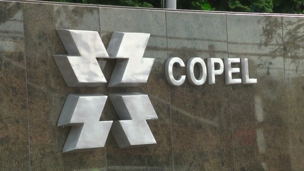 Copel comemora oferta subsequente de ações na B3