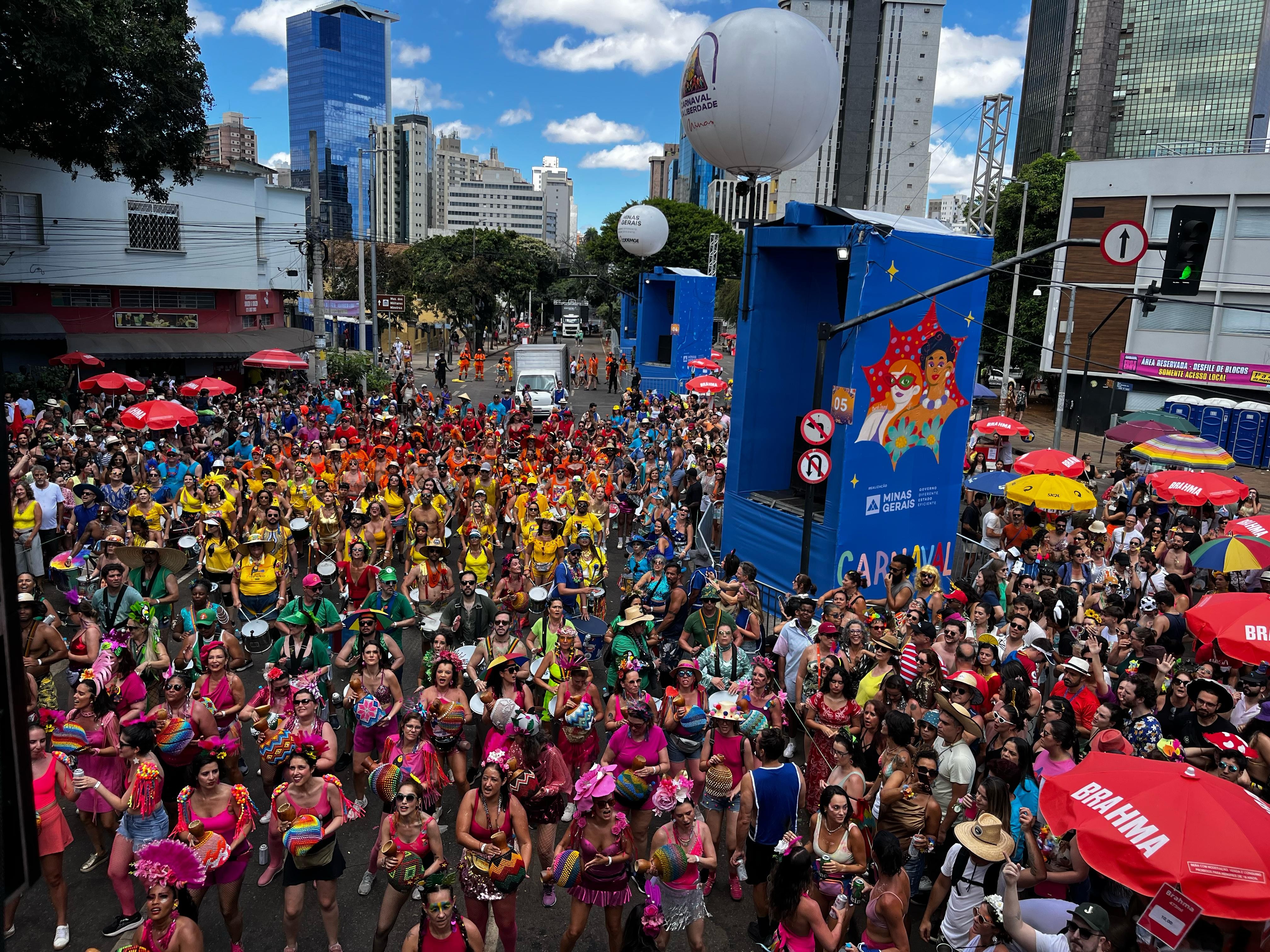 Confira fotos desta segunda-feira de carnaval de Belo Horizonte | G1