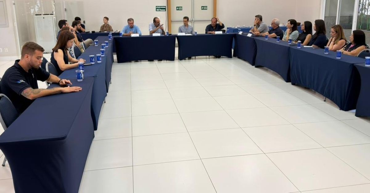 Alexandre Kalil diz que quer fazer gestão com corte de gastos e buscar dinheiro para duplicar a BR-262 em MG
