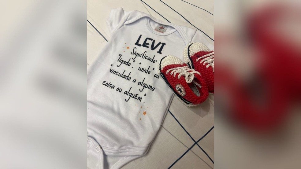 Filho do casal foi nomeado como "Levi"  — Foto: HSJ/Reprodução