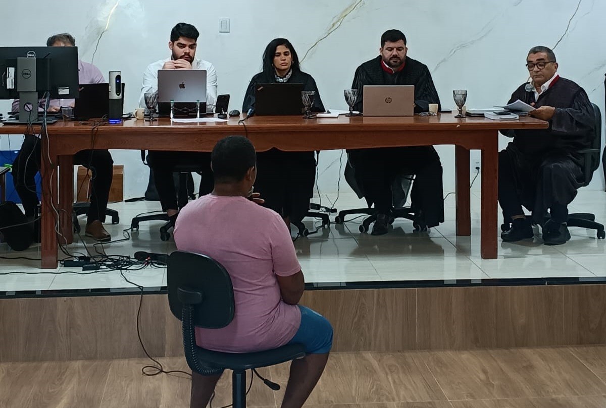 Acusado de matar homem após discussão é absolvido pela Justiça do MA após jurados reconhecerem legítima defesa 