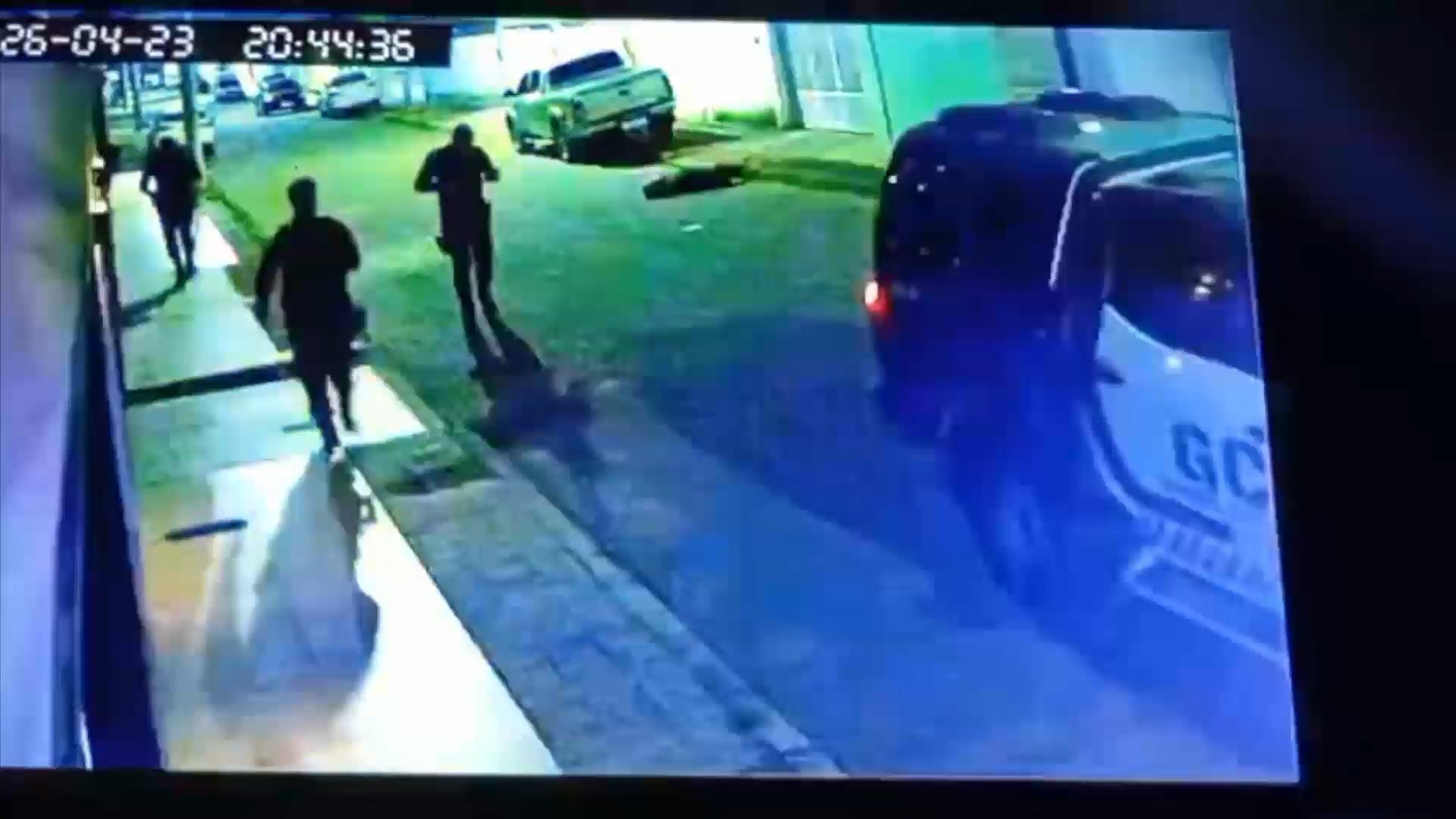 Perseguição após arrastão com carro de aplicativo termina com suspeito morto na Serra