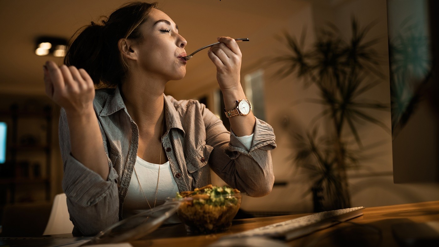 Seu estômago está incomodando? Descubra hábitos que podem ajudar