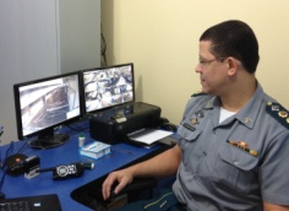 Tenente coronel Marcos Rocha, diretor do colégio Tiradentes de Polícia Militar. — Foto: Larissa Matarésio/G1