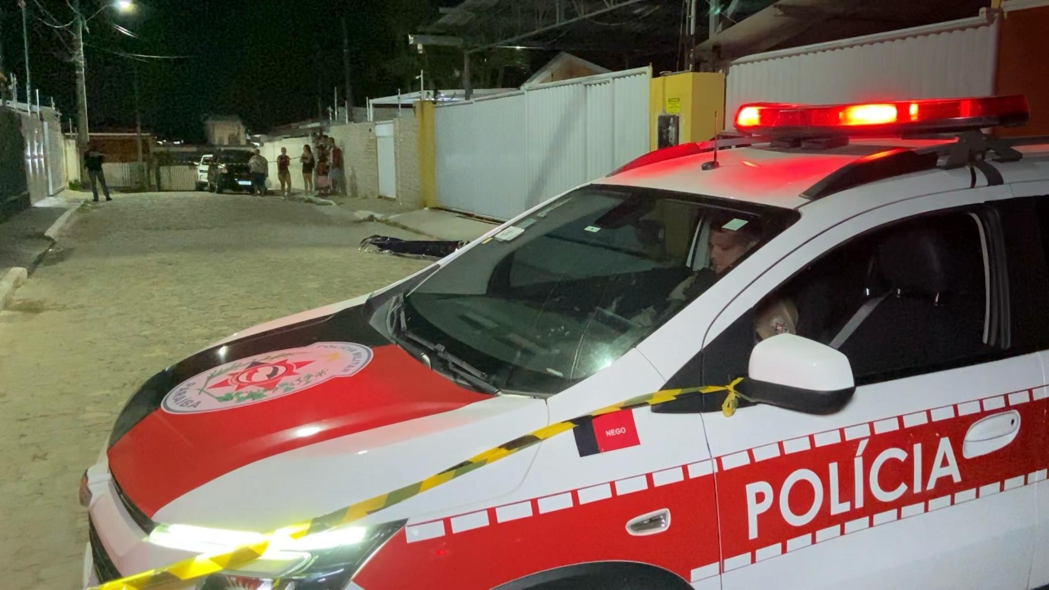 Homem é perseguido e morto a tiros no bairro dos Ipês, em João Pessoa 
