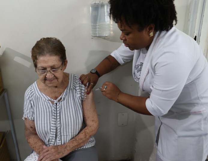 Gripe: Uberlândia tem Dia D de vacinação contra a doença no sábado