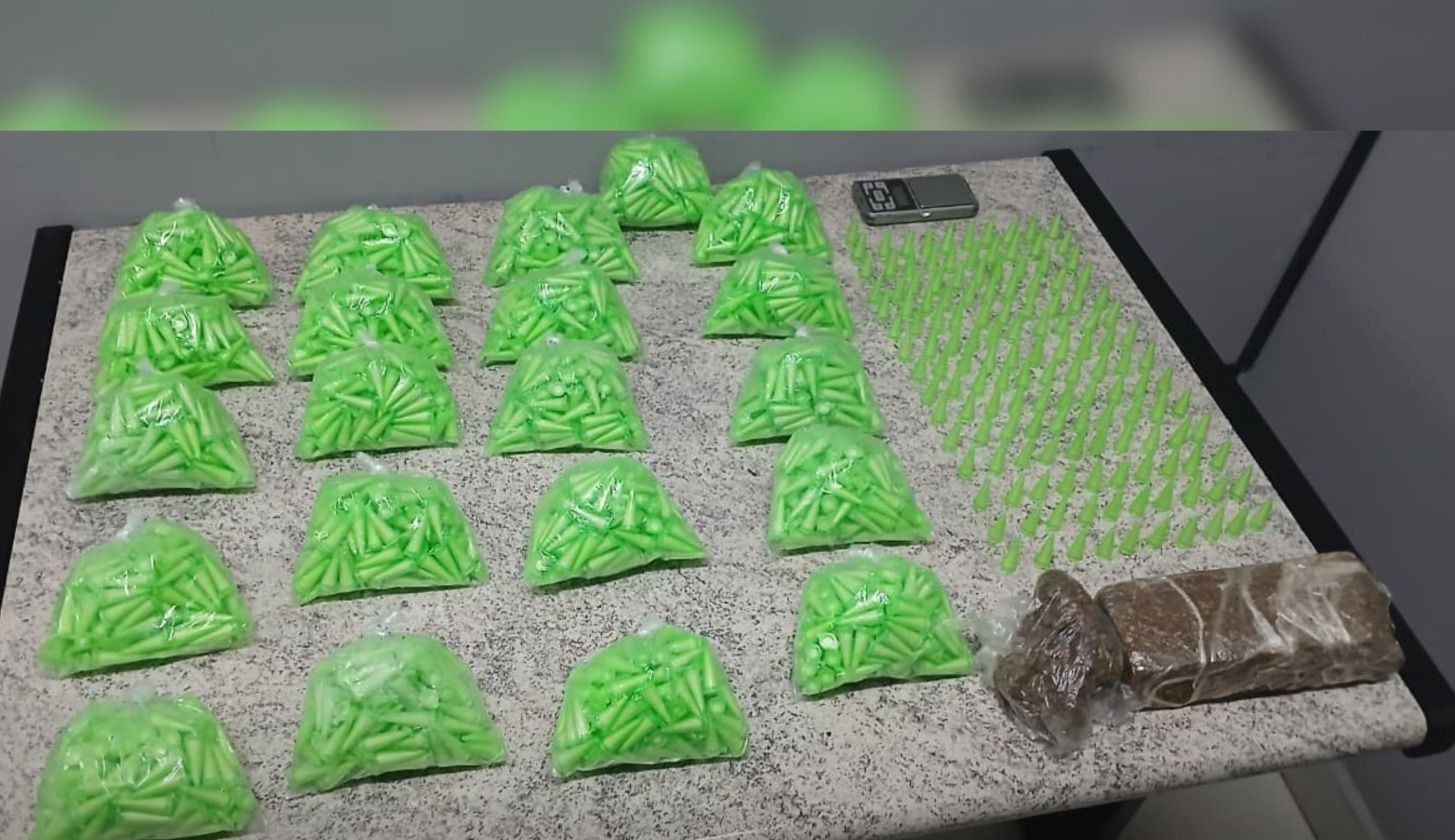 PM apreende mais de 3 mil porções de cocaína com suspeito de tráfico em Bauru