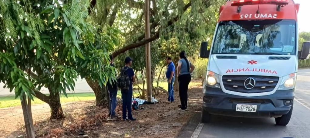 Mulher de 27 anos morre em acidente de moto em São José do Rio Pardo