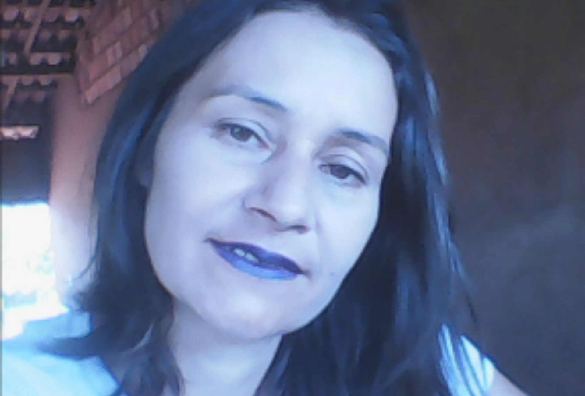 Filho encontra mãe com faca no peito, e pai é preso suspeito de feminicídio em Selvíria