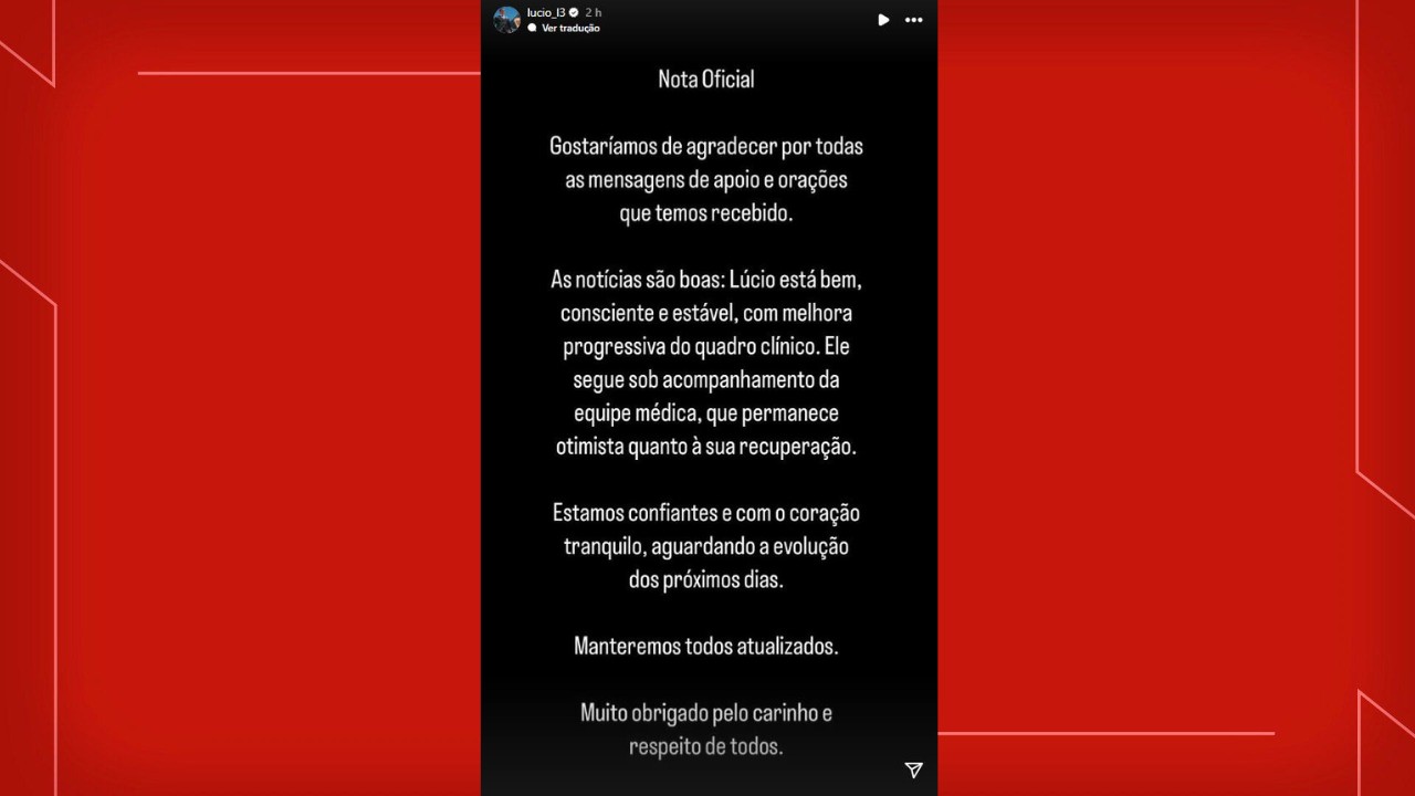 Lúcio está 'bem, consciente e estável, com melhora progressiva do quadro clínico', diz perfil do ex-jogador nas redes sociais