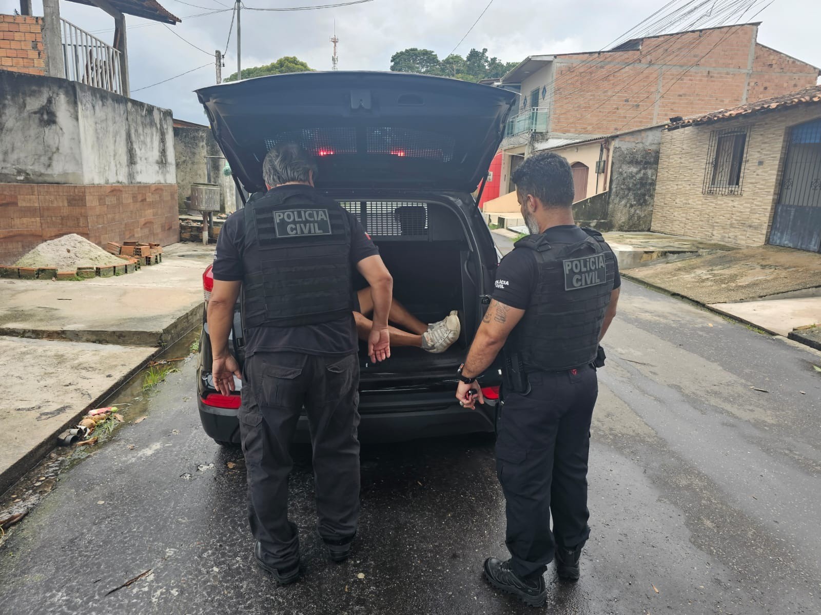Homem é preso suspeito de estupro e maus-tratos contra irmã trans com sequelas de AVC na Grande Belém