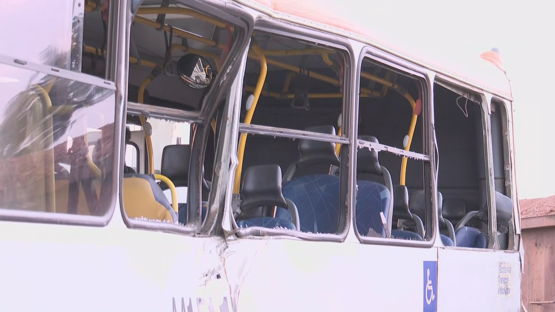Polícia Civil conclui que acidente entre trem e ônibus, que deixou uma pessoa morta no DF, foi responsabilidade do motorista de ônibus