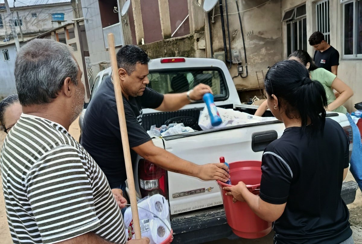 Prefeitura de Rio Claro mobiliza equipes para limpeza da cidade após temporal