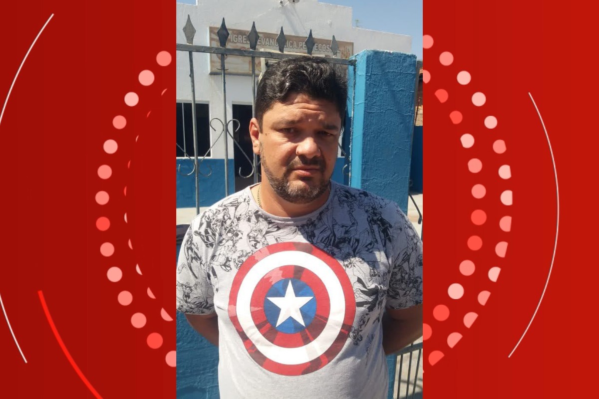 Homem é morto com mais de 10 tiros na porta de casa após voltar da padaria em MT