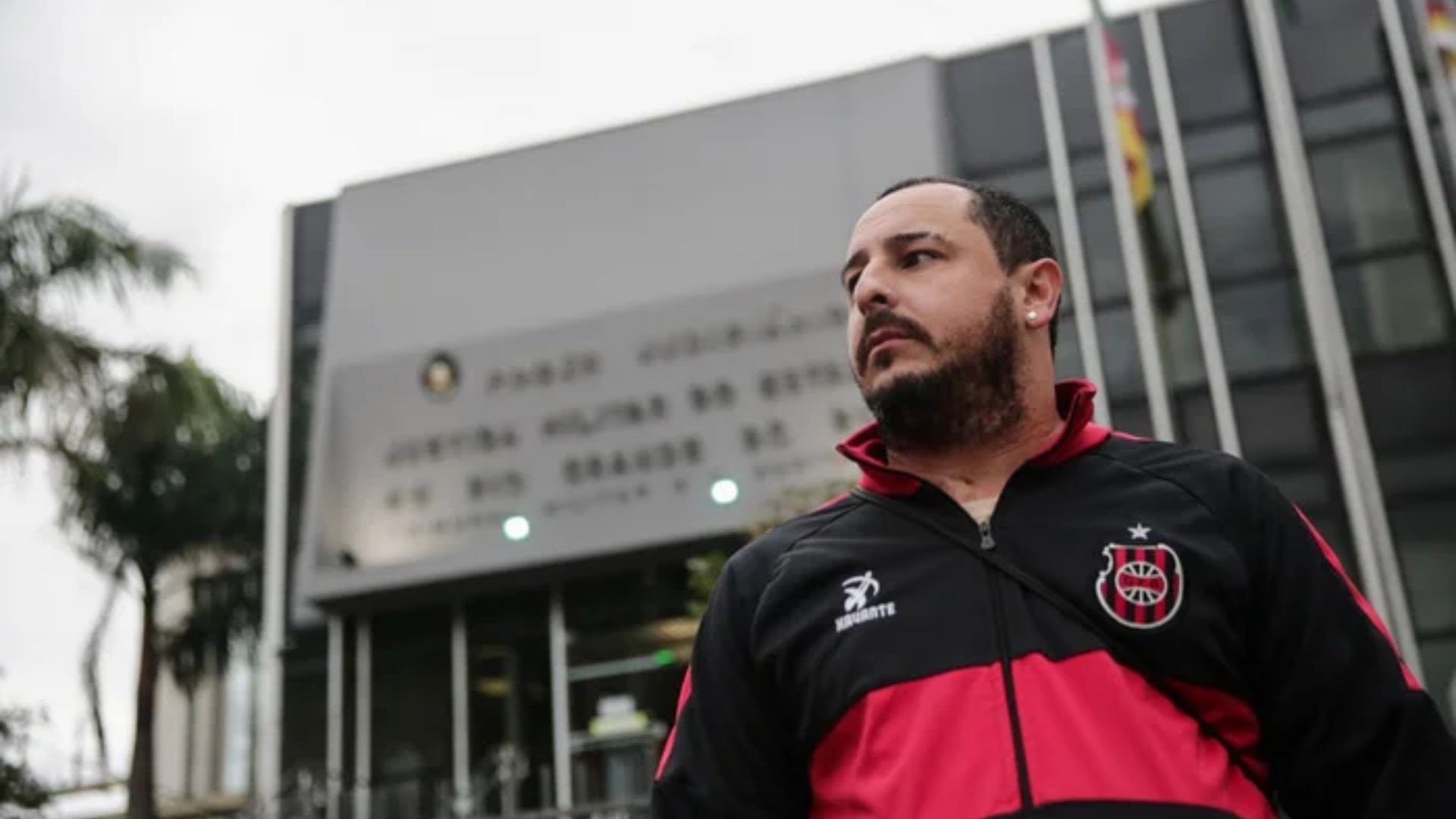 Caso Rai: 4 PMs são condenados por tortura de torcedor espancado em banheiro de estádio em Porto Alegre