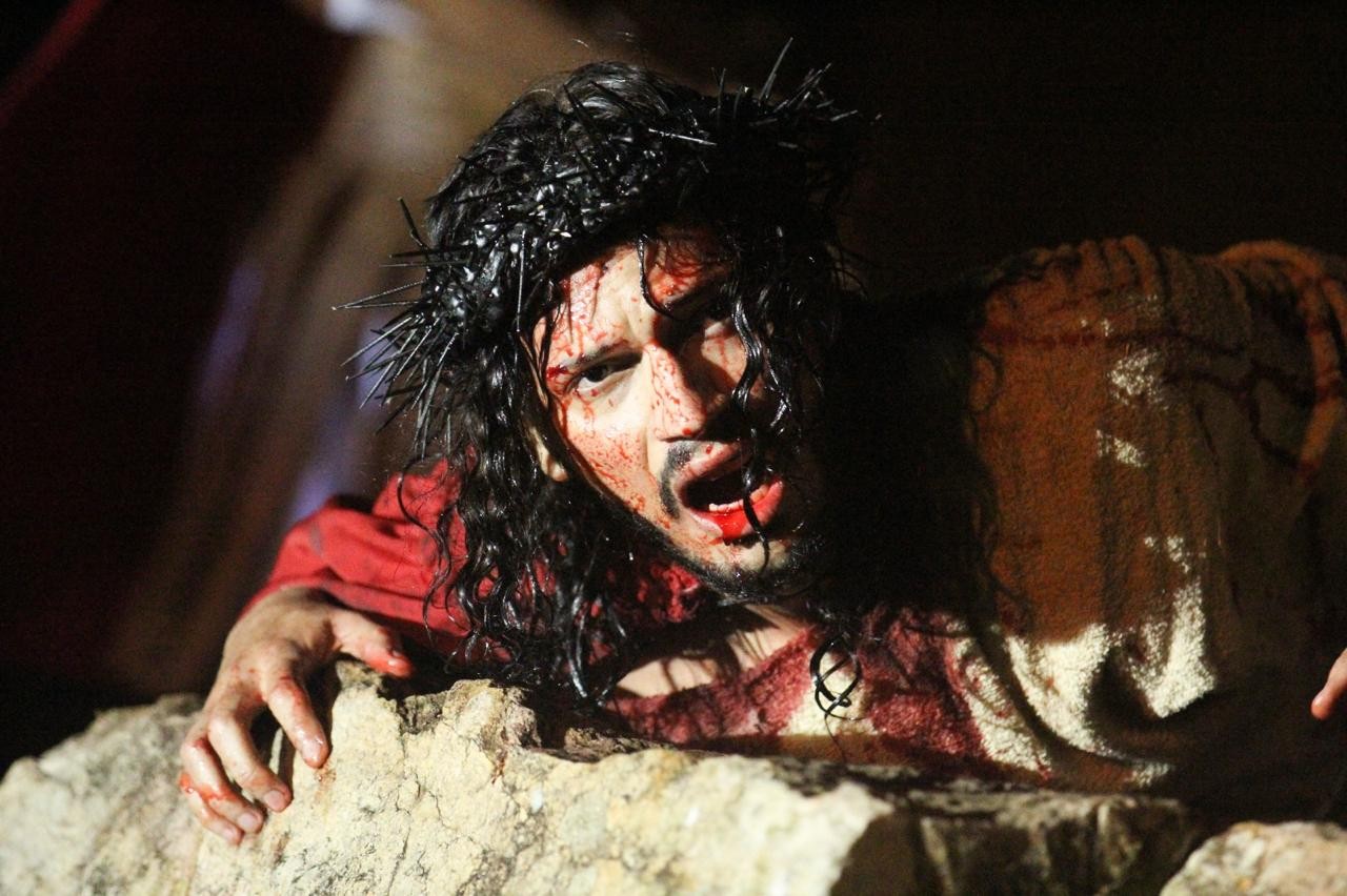 Ator Denys Silva interpreta Jesus Cristo; ele é natural de Teotônio Vilela— Foto: Associação Luz Divina
