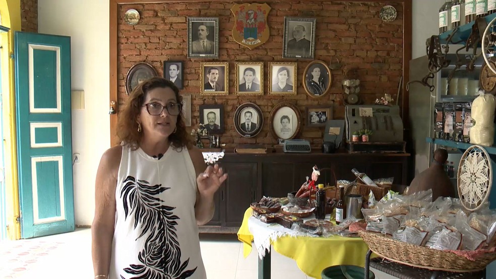 Família da Elda trabalha na produção de queijos há mais de 20 anos, e agora local da produção em João Neiva, Espírito Santo, também é aberto para visitação — Foto: Reprodução/TV Gazeta