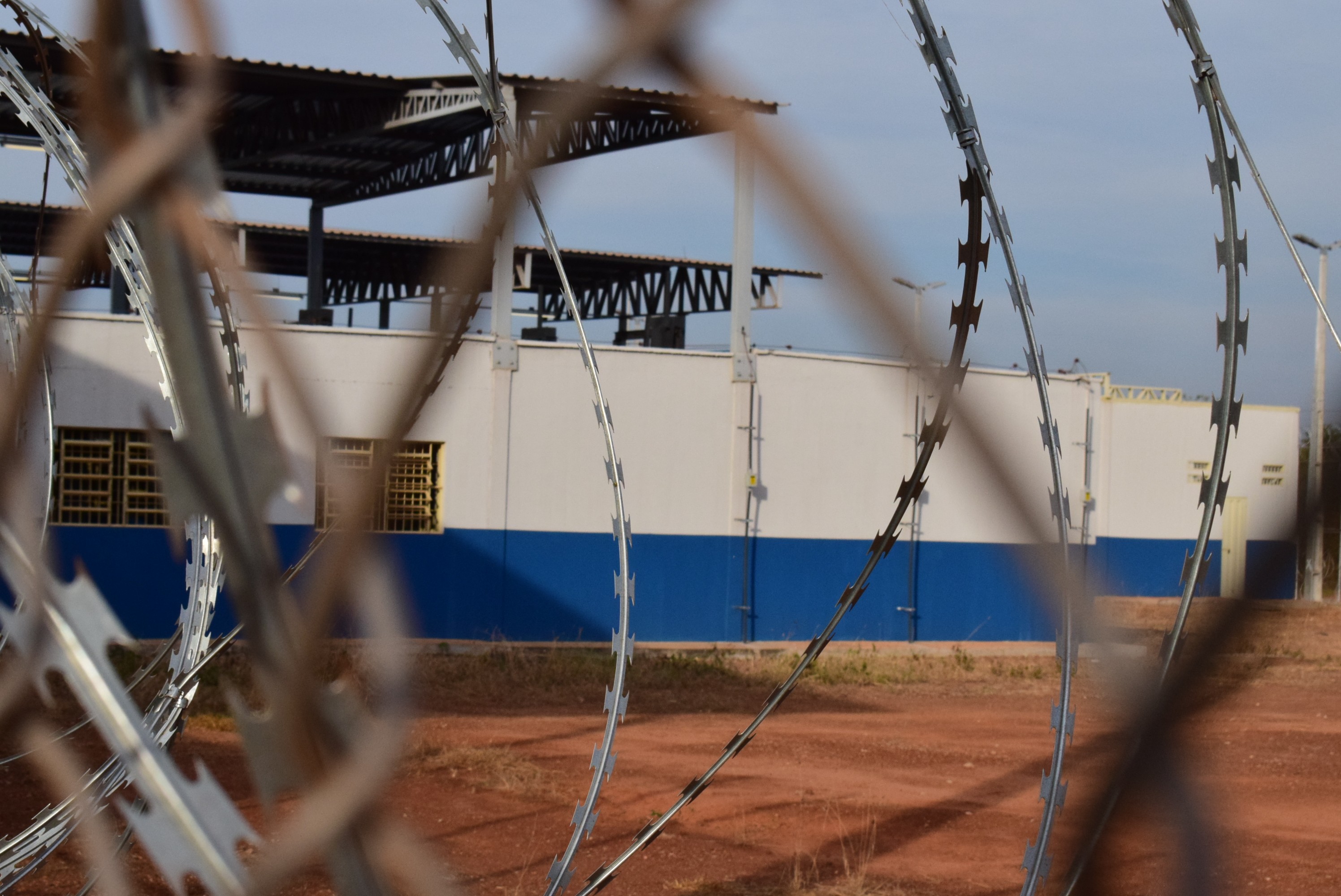 TCE cobra explicações sobre edital para construção de parques industriais em 5 presídios de MT