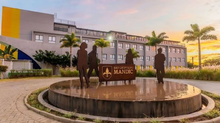 Como escolher uma faculdade de Medicina? Aluna da Mandic responde
