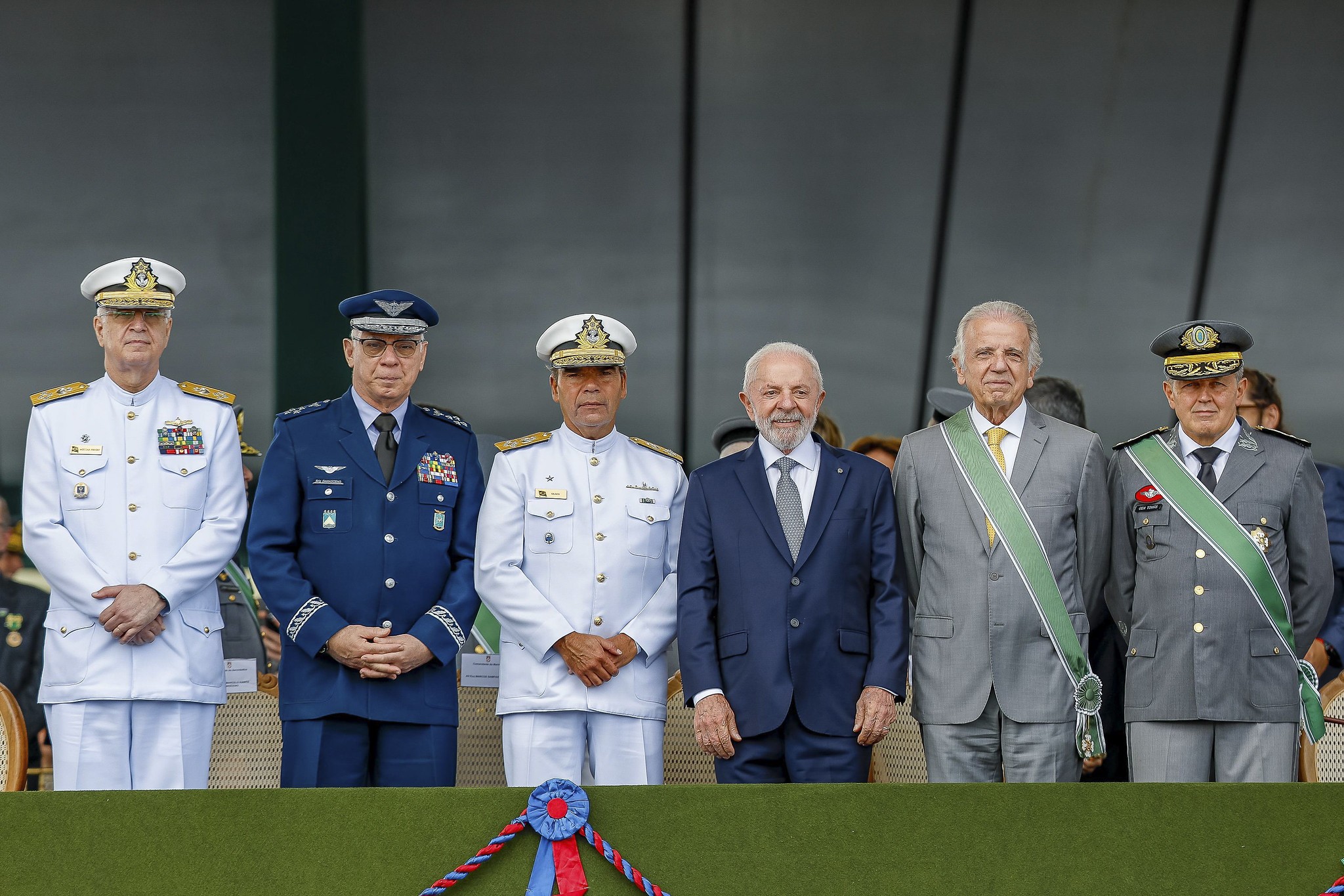 'Abrir o portão', brinca Múcio sobre possível invasão dos EUA: 'Não tem equipamento para enfrentá-los'