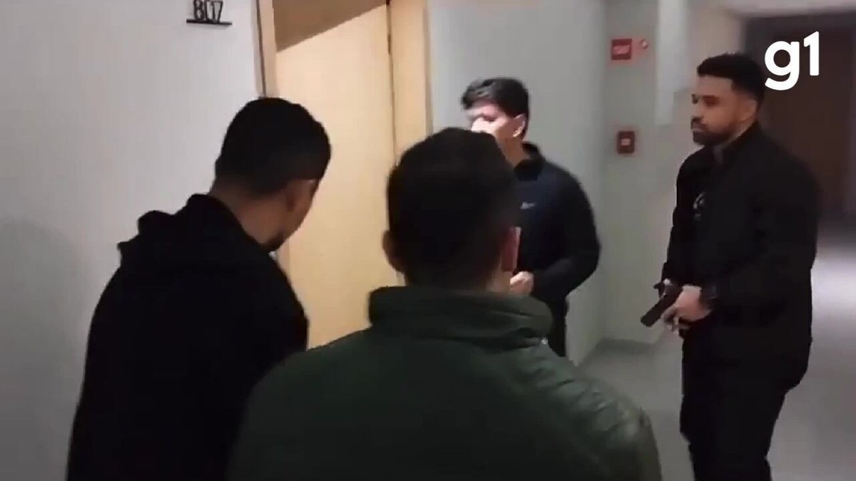 Vídeo mostra prisão de traficante em apartamento de alto padrão no Centro de Juiz de Fora