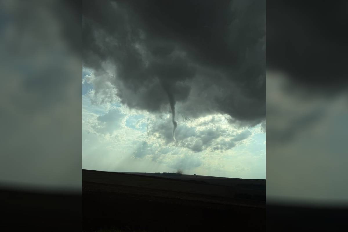 Novo tornado é registrado no Paraná; fenômeno é o 13° registrado no estado desde o começo do ano