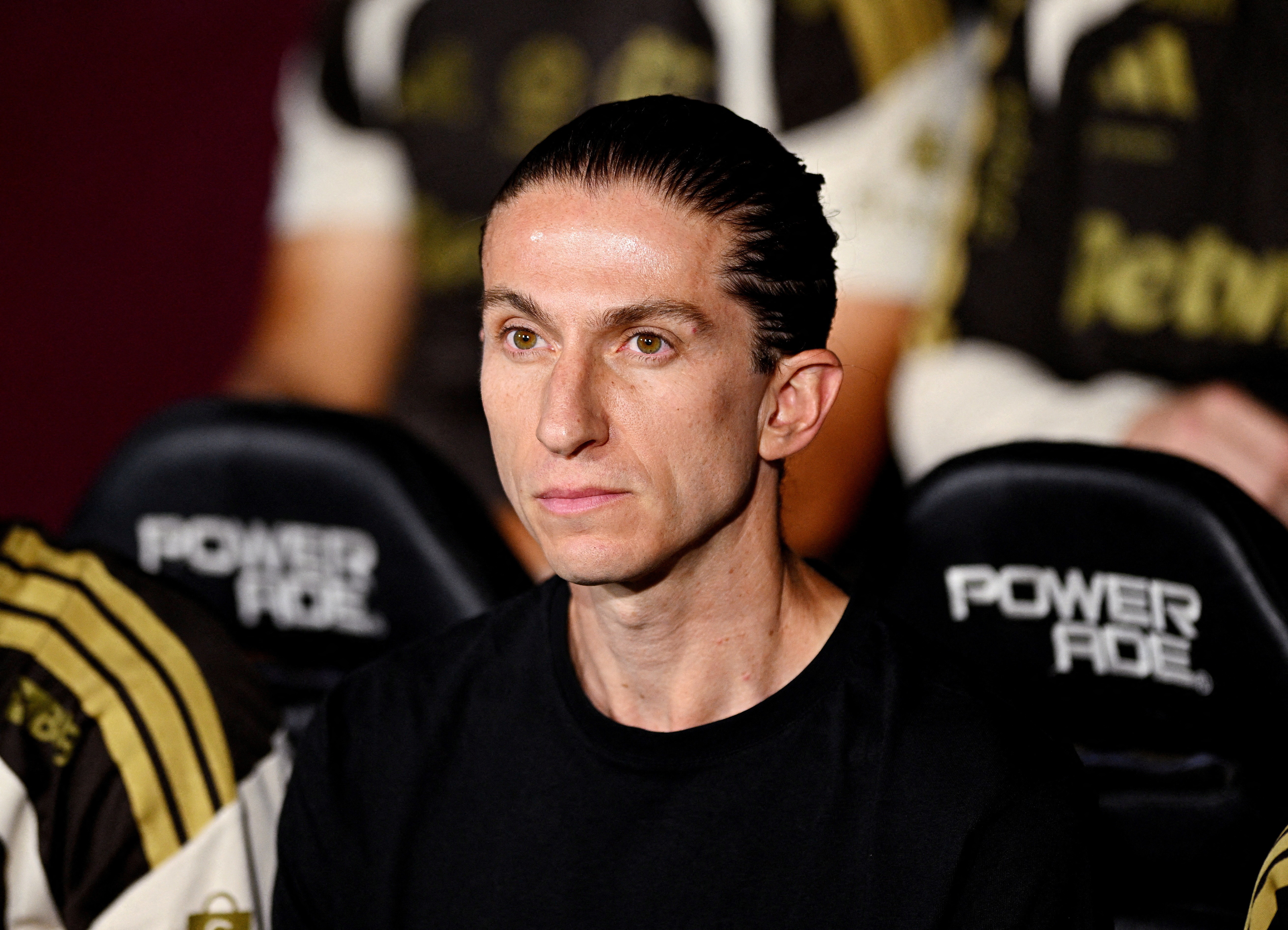 Demissão de Filipe Luís levanta debate sobre carreira e estabilidade; veja as lições para o CLT comum