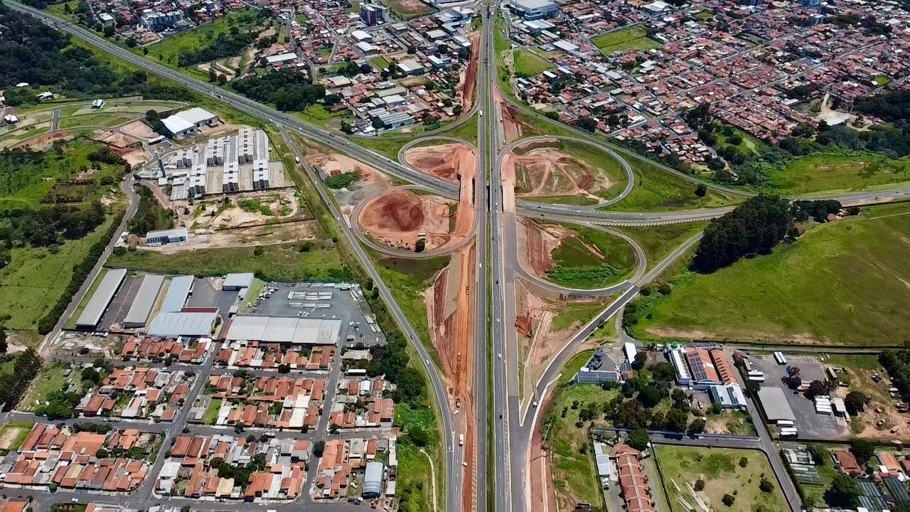 Nova marginal da rodovia João Hipólito Martins é liberada em Botucatu com acesso ao shopping 
