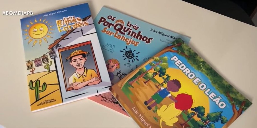 Aos doze anos, Jo�o Miguel Marques, de Patos, no Sert�o da Para�ba, j� publicou tr�s livros � Foto: TV Para�ba/Reprodu��o