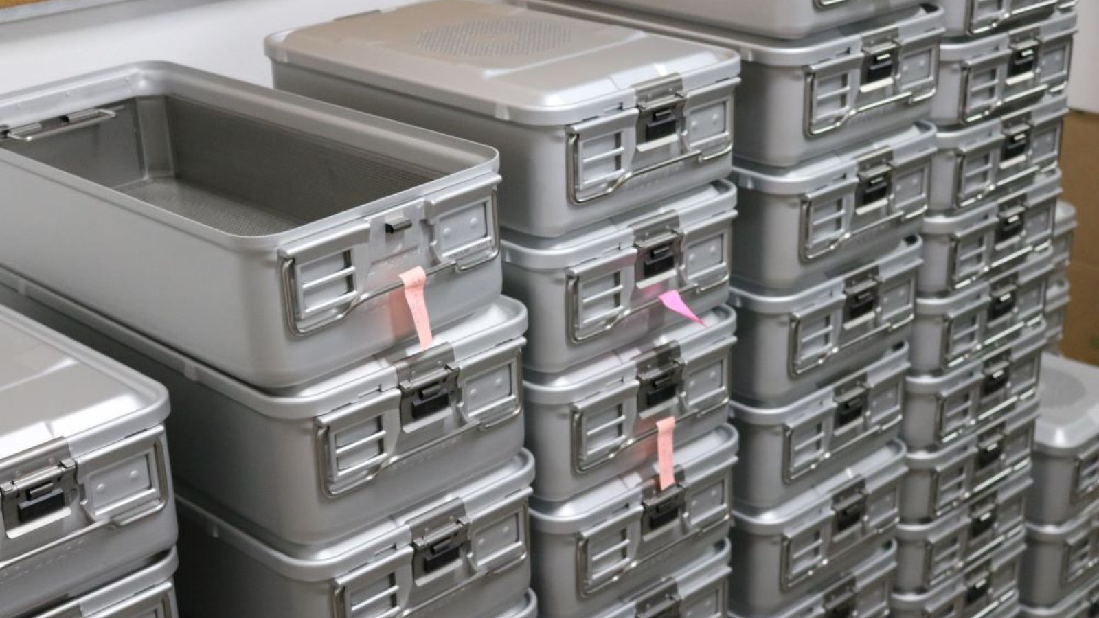 Aquisição de containers trazem mais agilidade e segurança nas cirurgias no CHSL