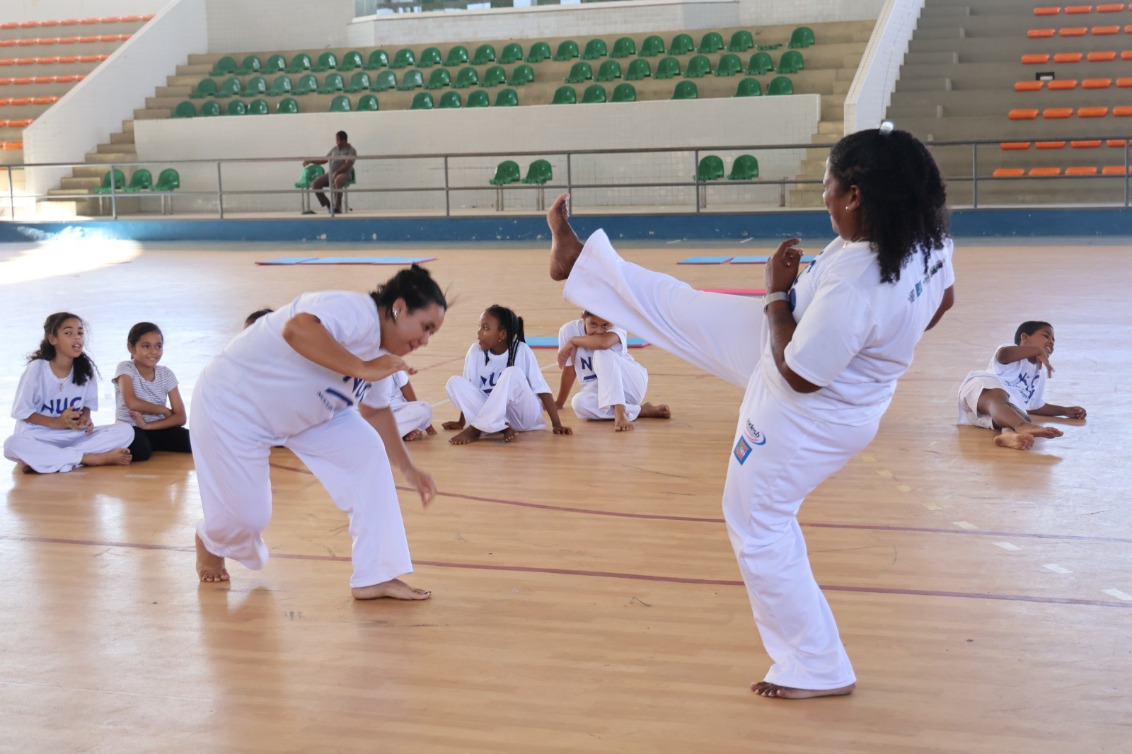 Projeto de capoeira tem mais de 2,4 mil vagas para aulas gratuitas na Bahia