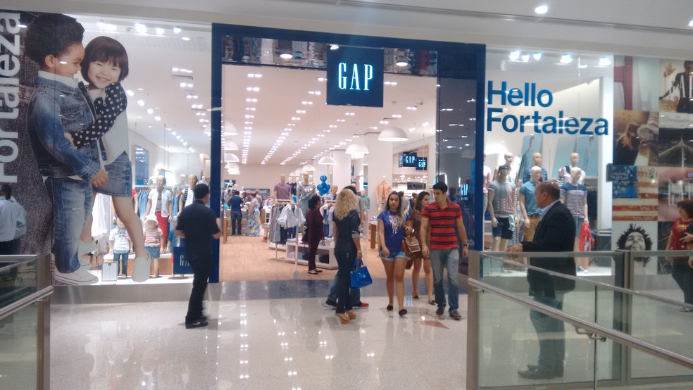 Blog do Marinho: GAP acelera expansão e abre mais 5 lojas em shoppings no  Brasil até o final do ano