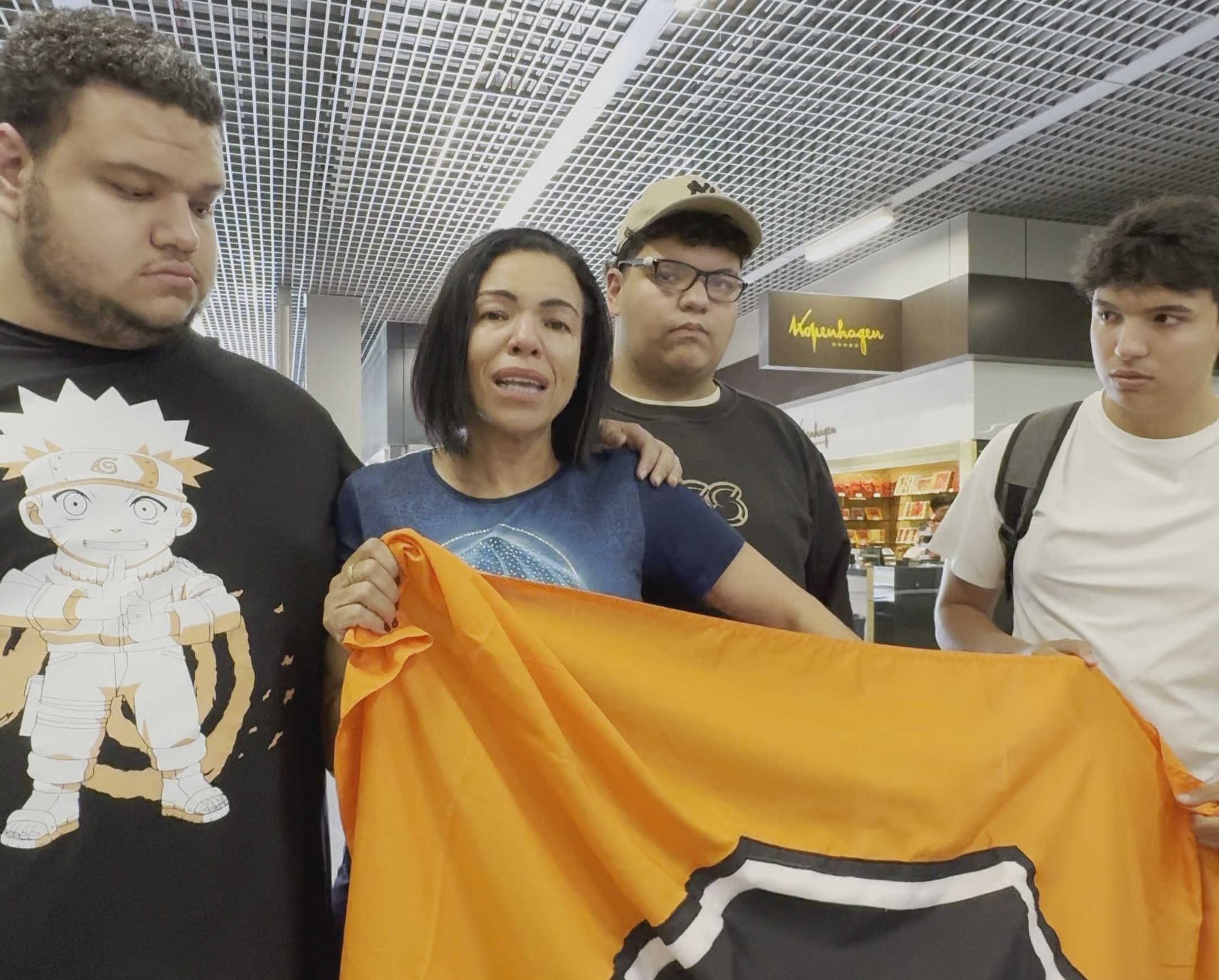 Vice-prefeita de Divinópolis chega à cidade após vivenciar ataques em Israel e agradece apoio: 'Obrigada a quem rezou por mim'
