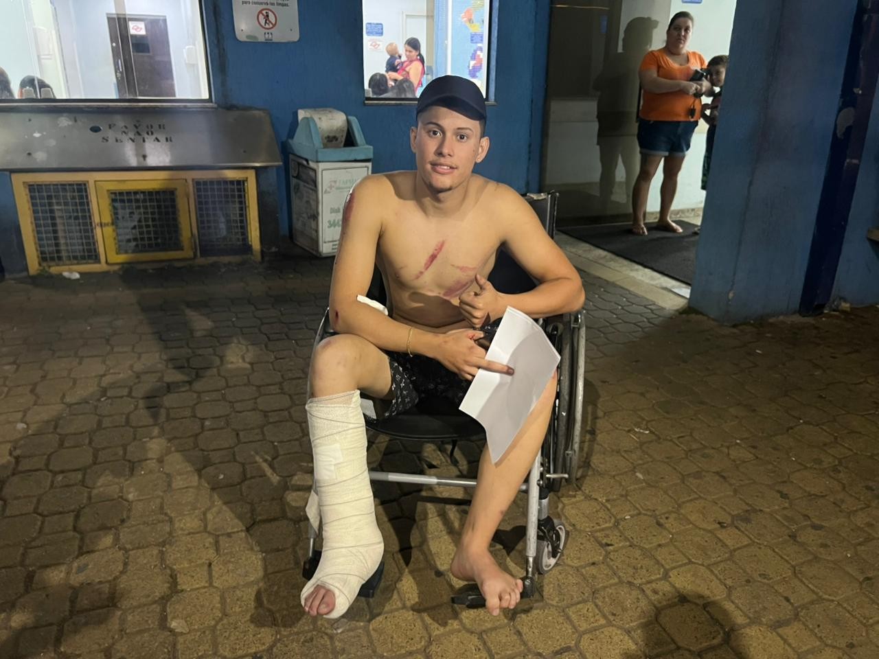 'Aconteceu por falha nossa mesmo', diz motoboy ferido em acidente durante evento de 'grau' com motos em Limeira 