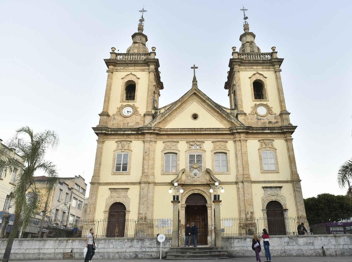 Primeira basílica do país, igreja em