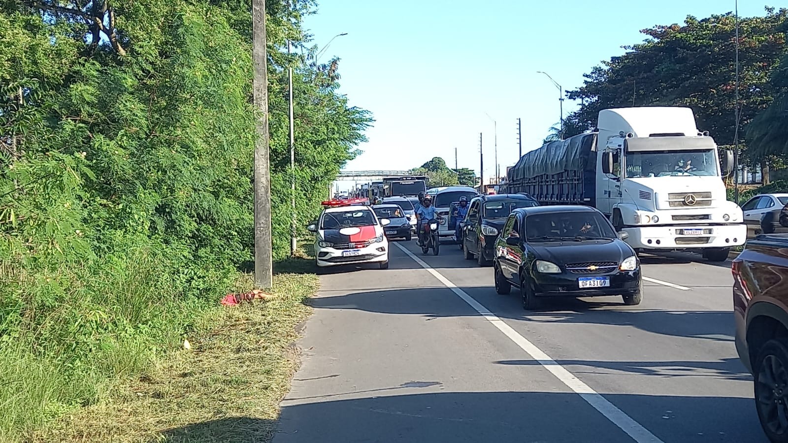 Corpo com mãos amarradas é encontrado às margens da BR-230 em Bayeux 