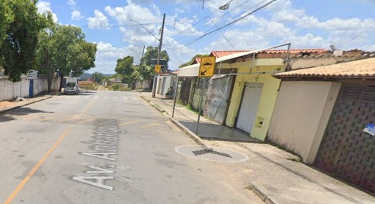 Homem morre baleado perto de bar em Divinópolis 