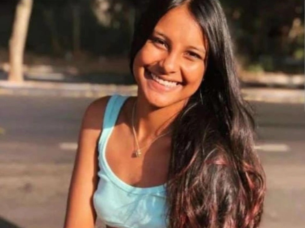Ana Clara Santos Sandes, de 14 anos, vítima do crime — Foto: Reprodução