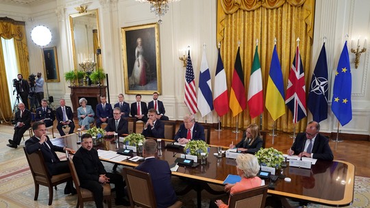 VÍDEO: Zelensky agradece 8 vezes em 1 minuto durante encontro com Trump