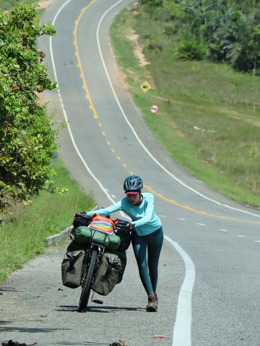 G1 - Casal viaja de moto por Uruguai, Argentina e Paraguai